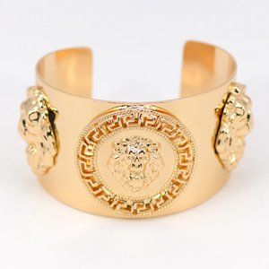 Lion head metal cuff bracelet